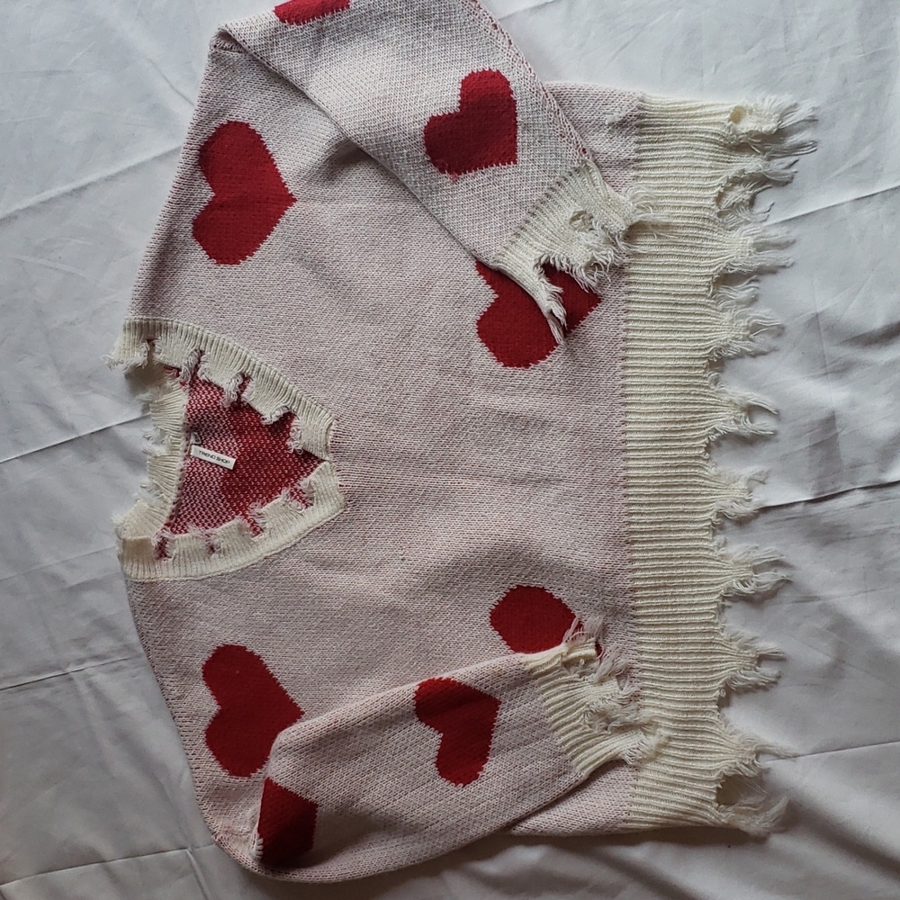 TREND SHOP HEART SWEATER